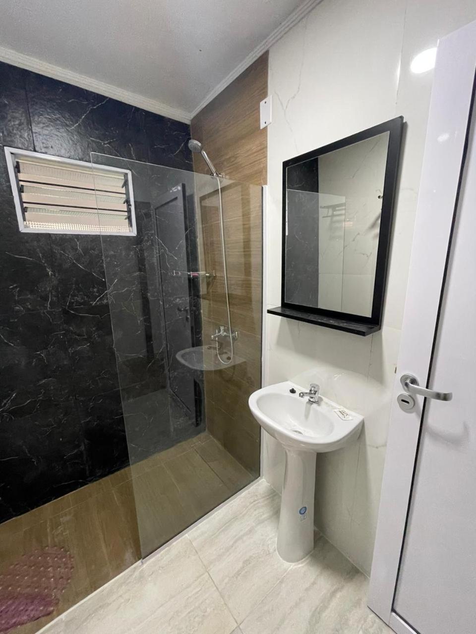 Apart Candioti Departamentos Puerto Iguazú Zewnętrze zdjęcie